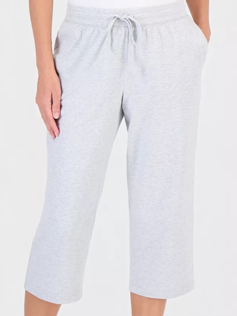 Style  Co Nwot Mid Rise Capri Sweatpants M